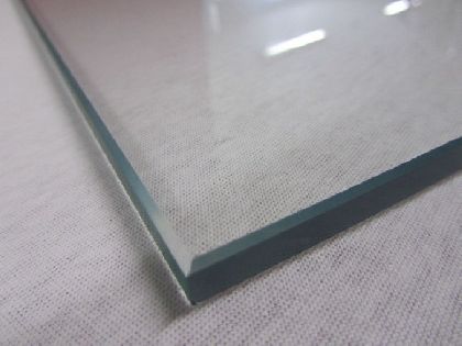 Skleněná deska stolu Temperovaná skla 1140x540x8,,čírá.